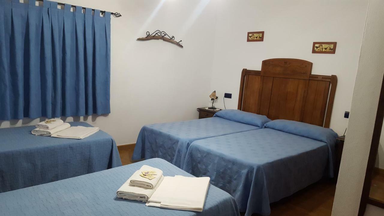 La Magnolia Hotel La Puerta de Segura Ngoại thất bức ảnh